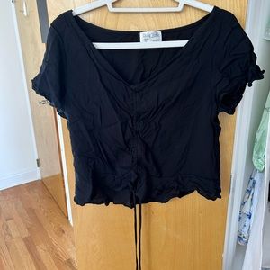 FREE PEOPLE white top with tie bottom NEW NEVER WORN (needs to be ironed) SIZE M